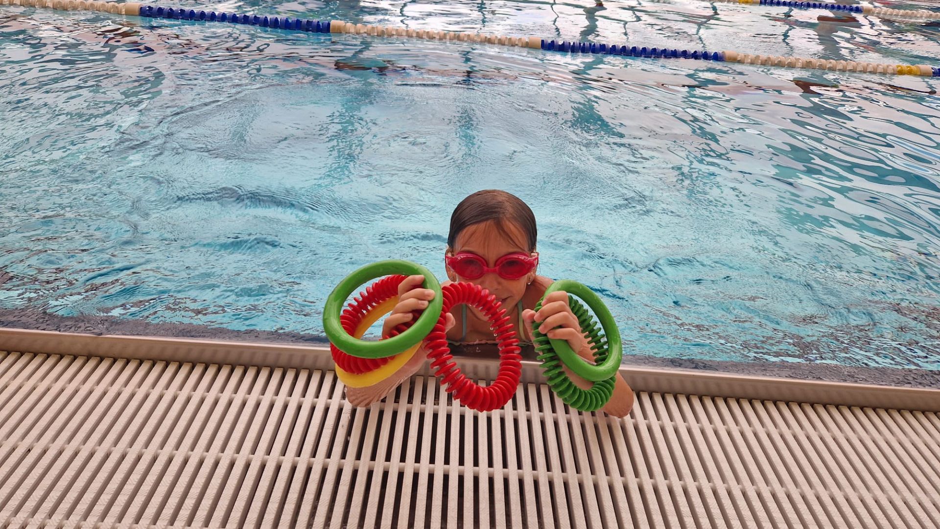 Erfolgreiche Schwimmwoche der dritten Klassen